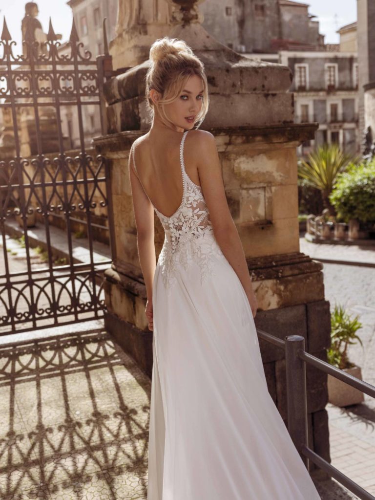 Revelation Collection_Raji_CU_Back_01_IMG_0275